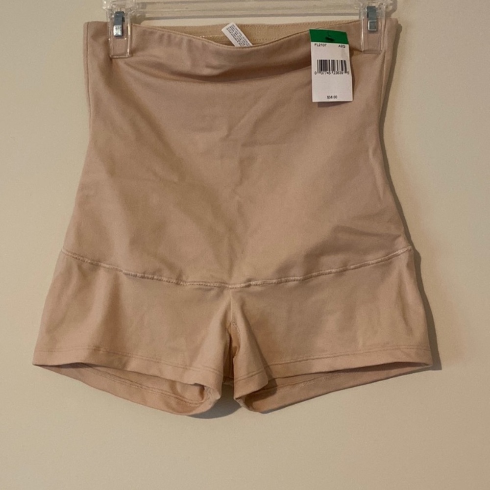 NWT Maidenform LATTE LIFT Shapewear Minimizing High Waist Boyshort shorts Large